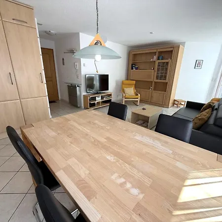 Chateau 11 *