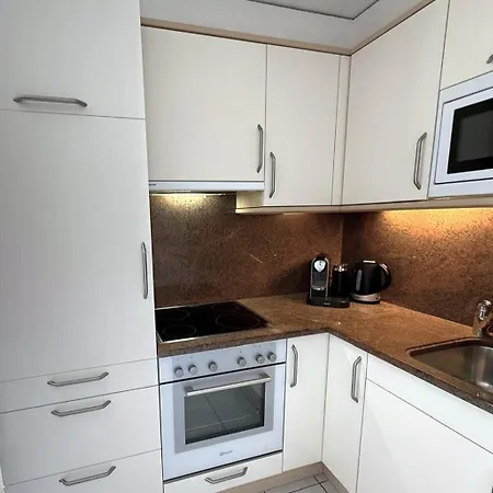 Apartman Chateau 11 *