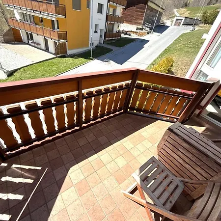 Chateau 11 *